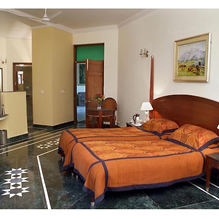 Welcomheritage Taragarh Palace Palampur Exterior photo