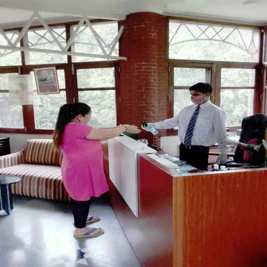 Welcomheritage Taragarh Palace Palampur Exterior photo