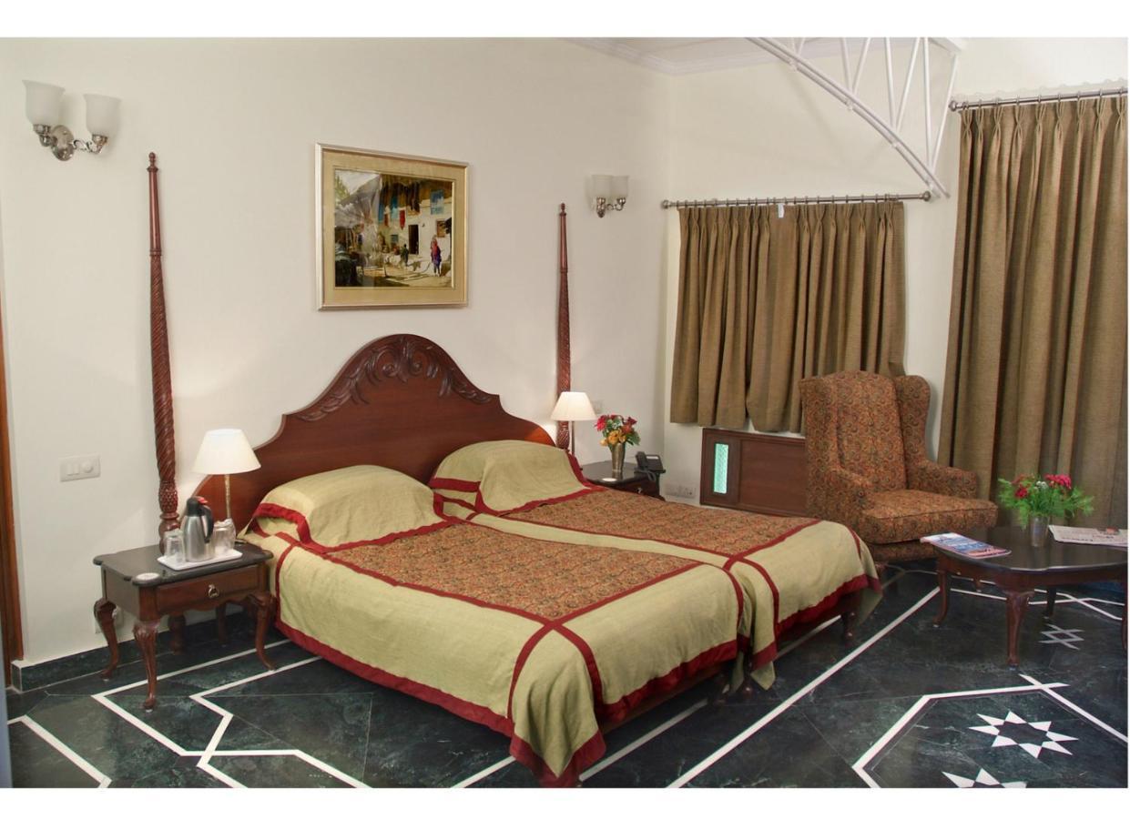 Welcomheritage Taragarh Palace Palampur Exterior photo