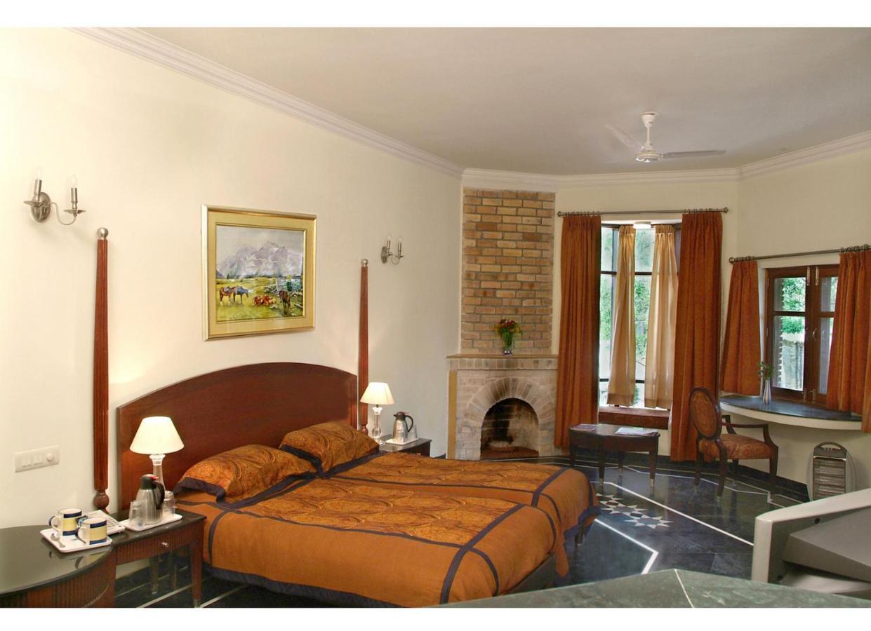 Welcomheritage Taragarh Palace Palampur Exterior photo