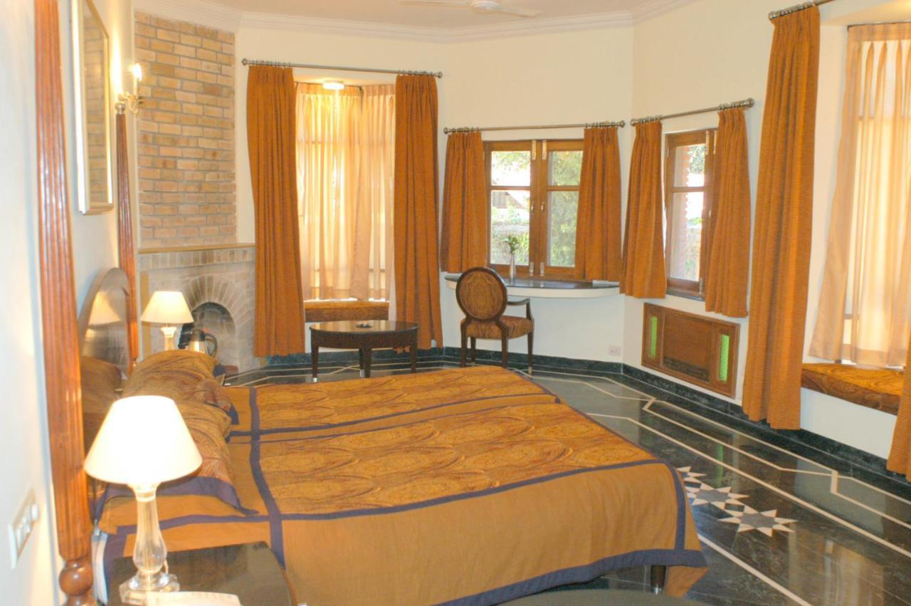 Welcomheritage Taragarh Palace Palampur Exterior photo
