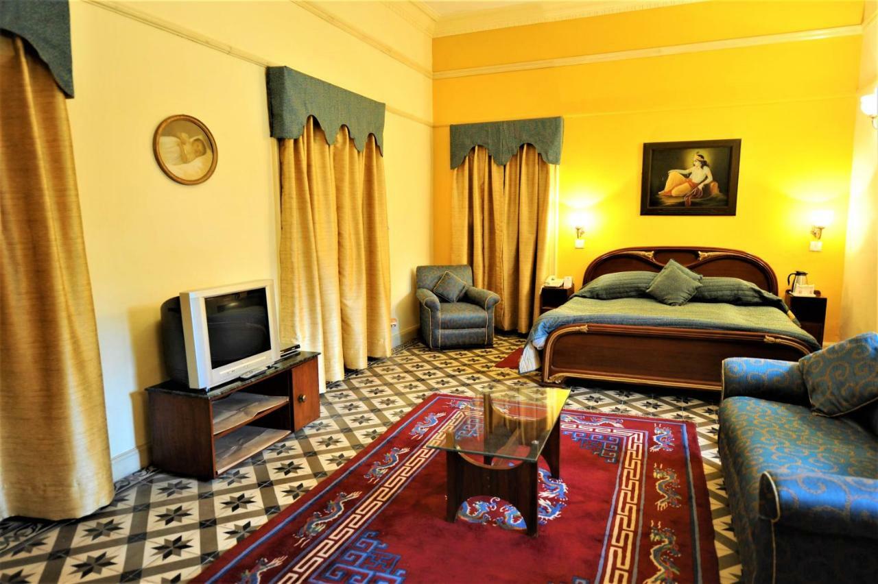 Welcomheritage Taragarh Palace Palampur Exterior photo