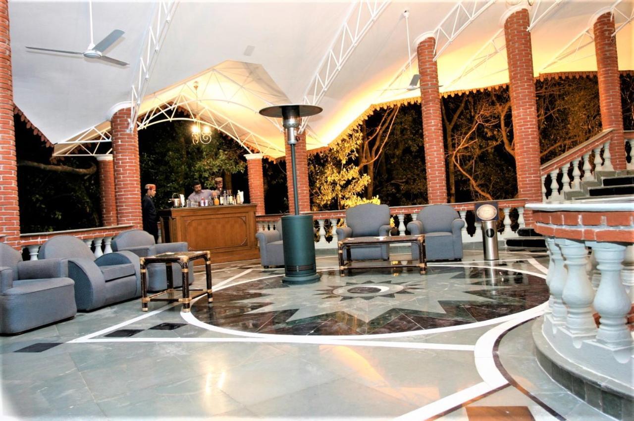 Welcomheritage Taragarh Palace Palampur Exterior photo